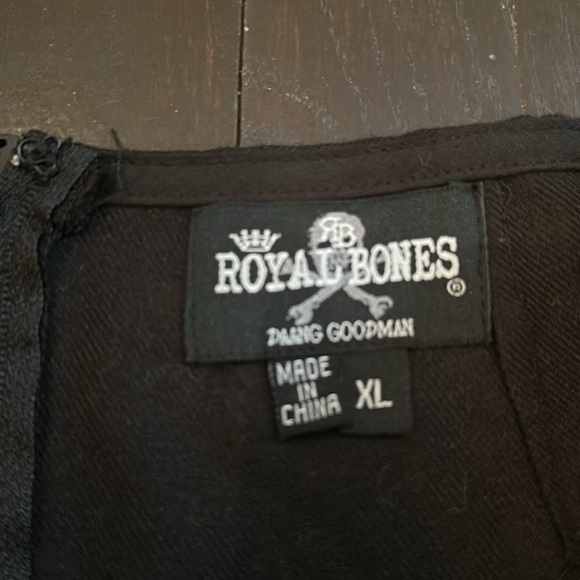 TRIPP NYC ROYAL CHAIN SKIRT - Picture 3 of 3